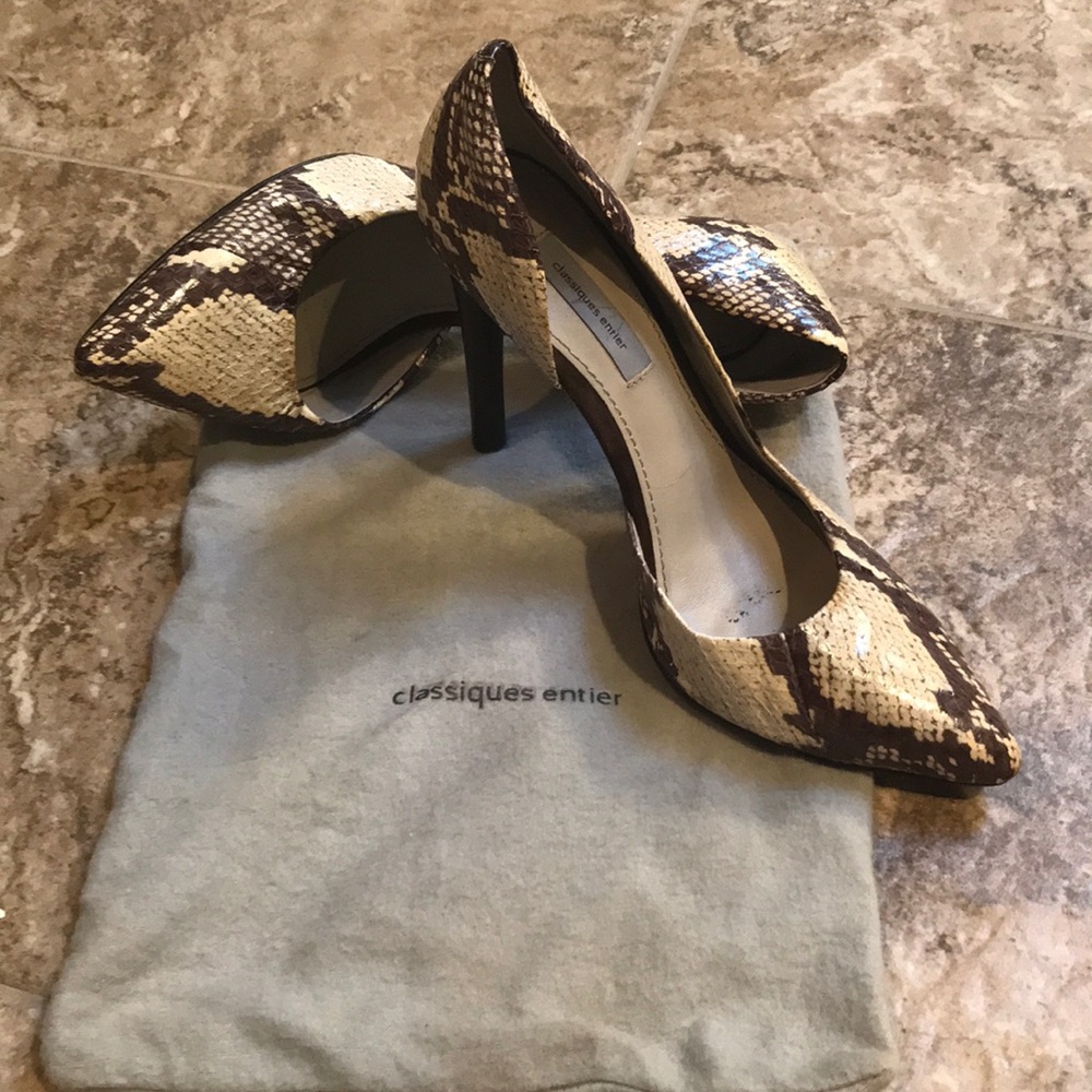 Snakeskin patterned heels
